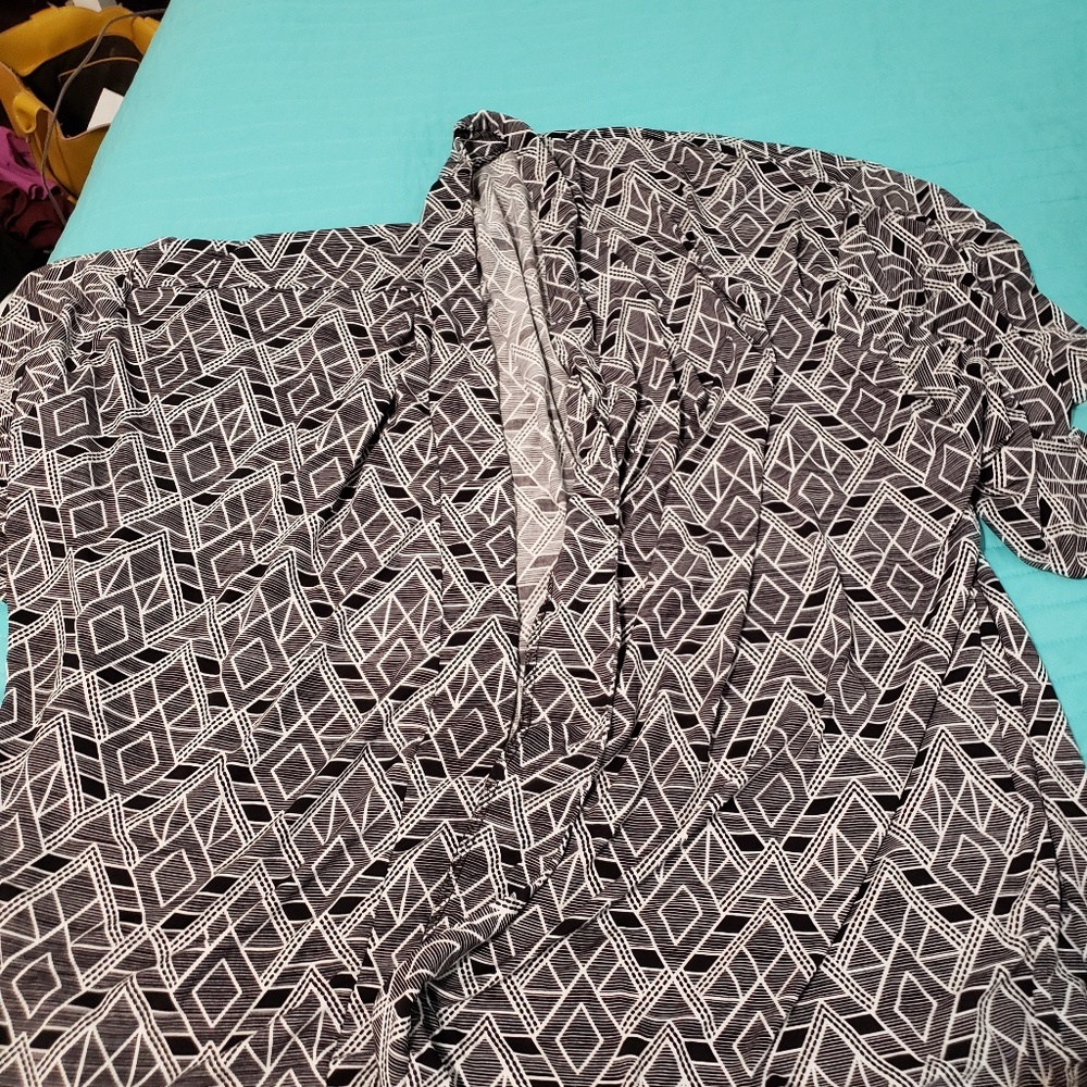 26/28 kimono
